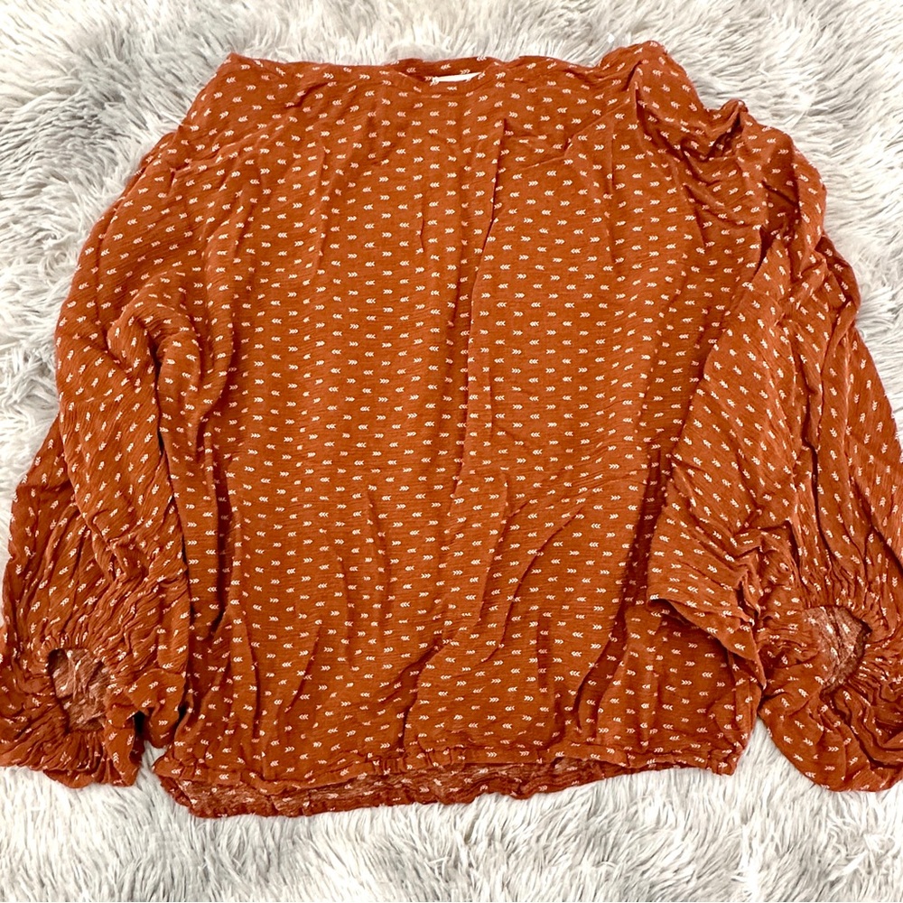 Slouchy Batwing Blouse - Picture 11 of 11
